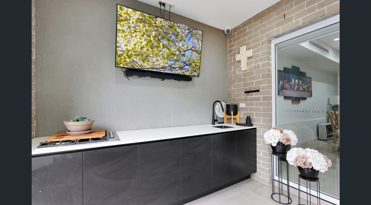 St Marys, Outdoor Kitchen