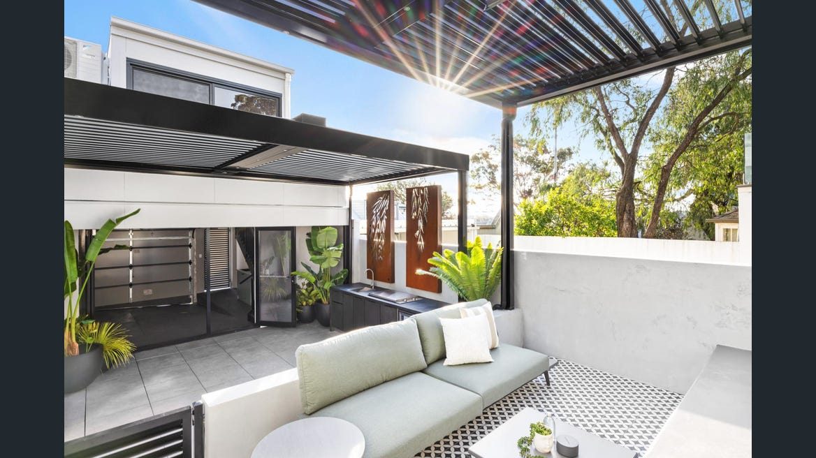 Woollahra, Courtyard 2