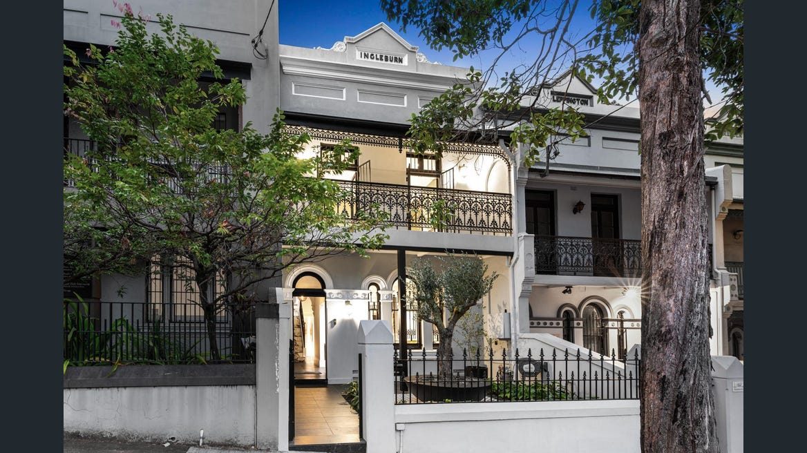 Woollahra, Front
